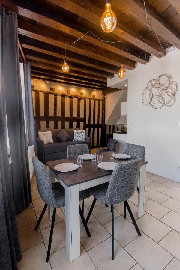 Au Bourg Neuf Apartment Orleans Exterior photo